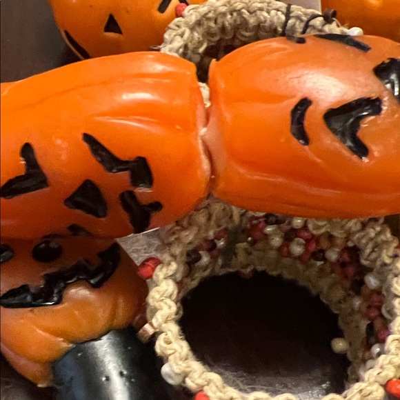 Fall Decor Set - Picture 3 of 5